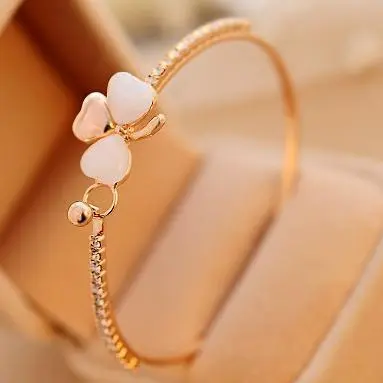 Women Fashion Clover Opal Alloy Full Diamond Bracelet