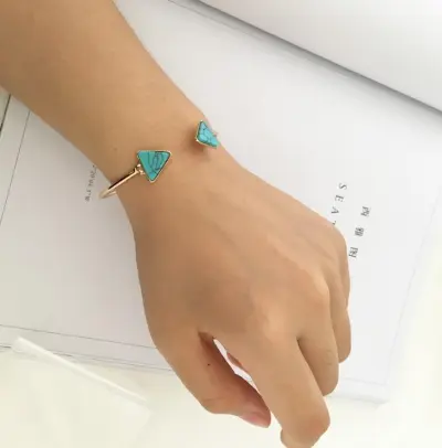 Women's Fashion Simple Marble Triangle Open Alloy Turquoise Bracelet