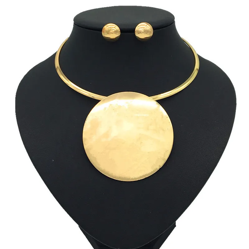 Women Fashion Exaggerated Boho Alloy Disc Pendant Necklace Set