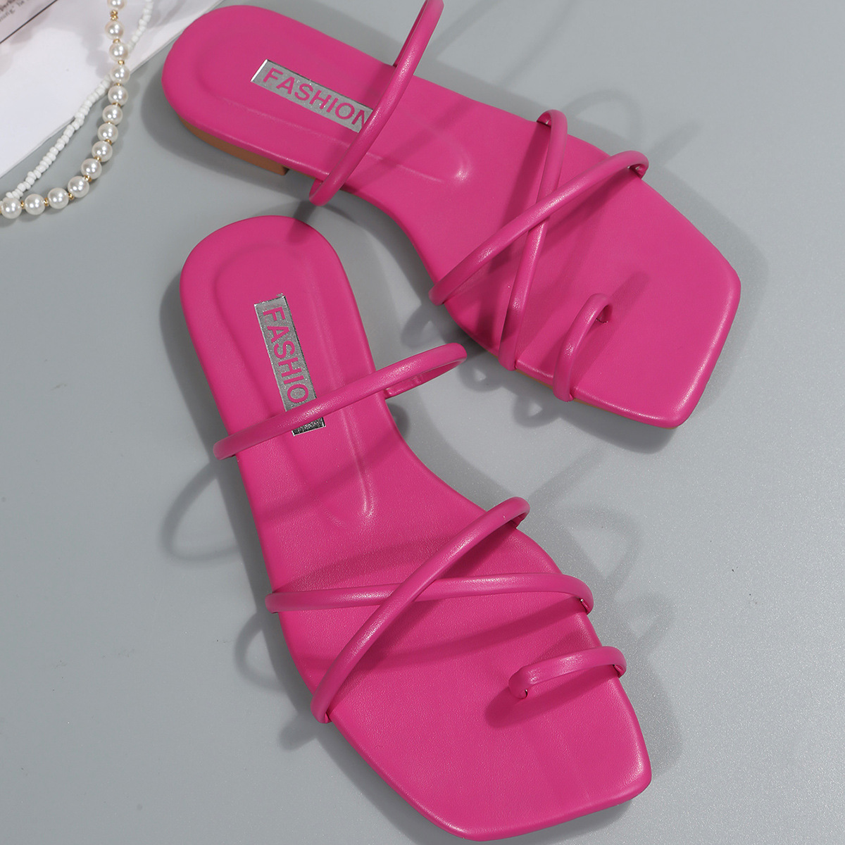 Wholesale Women Fashion Casual Cross Design Square Toe Solid
