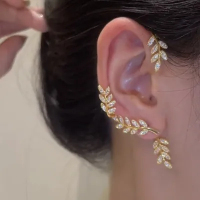 Women Fashion Simple Butterfly Metal Stud Earrings