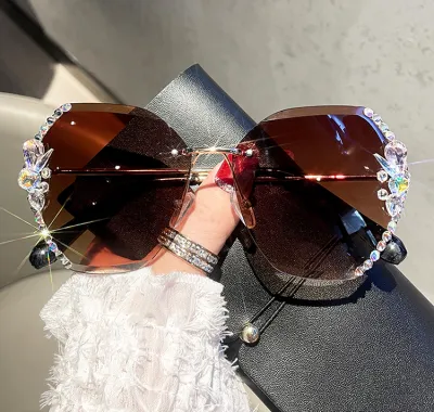Women Retro Rimless Rhinestone Sunglasses UV400 Lens Gradient