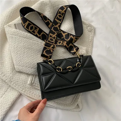 Women Vintage Diamond Embossed Flap Solid Color PU Crossbody Bag