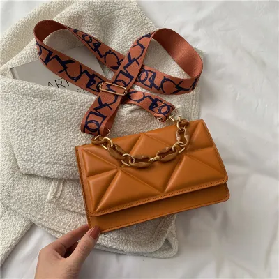 Women Vintage Diamond Embossed Flap Solid Color PU Crossbody Bag