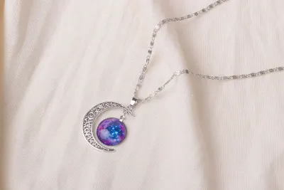 Women Retro Starry Moon Metal Necklace Fashion Jewelry