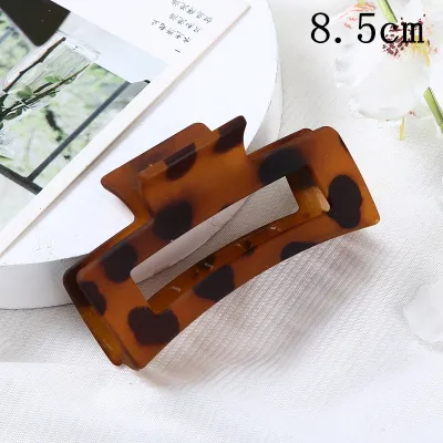 Women's Fashion Frosted Resin Rectangle Hair Claw