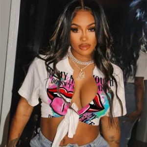 Women Edgy Letter Graffiti Graphic Print Short Sleeve Sexy Knot Crop Top
