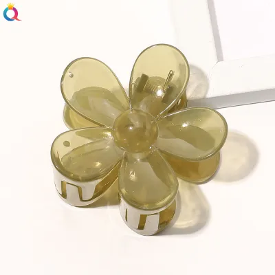 Women's Fashion Simple Resin Autumn Winter Color Floral Hair Clip