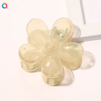 Women's Fashion Simple Resin Autumn Winter Color Floral Hair Clip
