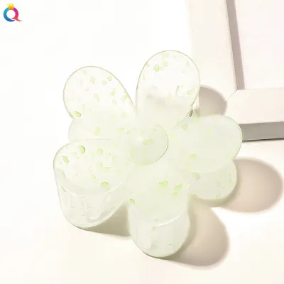 Women's Fashion Simple Resin Autumn Winter Color Floral Hair Clip