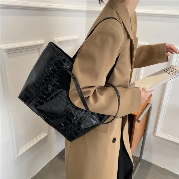 Women Vintage Casual Crocodile Pattern Large Capacity Solid Color PU Shoulder Bag