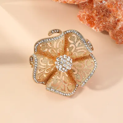 Women Fashion Exaggerated Hollow Alloy Rhinestone Floral Open Ring