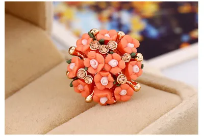 Women Fashion Diamond Ceramic Floral Ring