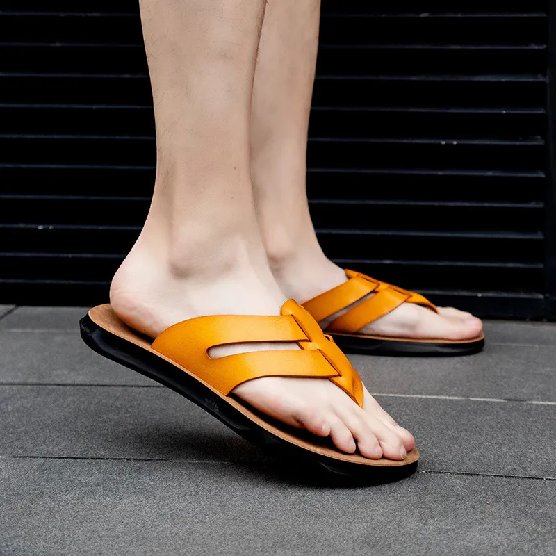 Men Casual Breathable Microfiber Leather Flip-Flops Outdoor Slippers
