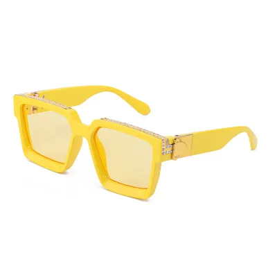 Unisex Fashion Diamond Square Frame Sunglasses PC Lens