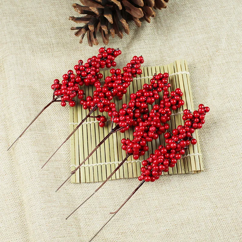 Warwick Christmas Decoration Red Simulation Fruit Bunch for Tree DIY Accessories