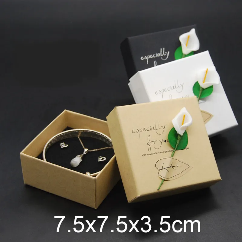 White Leather Flower Jewelry Box Pendant Box Black Leather Bracelet Box Bracelet Box
