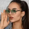 C04 Gradient Green