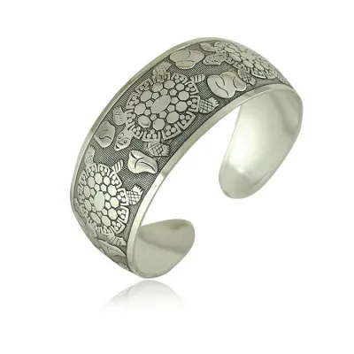 Women's Fashion Retro Carved Elephant Open Bangle Bracelet