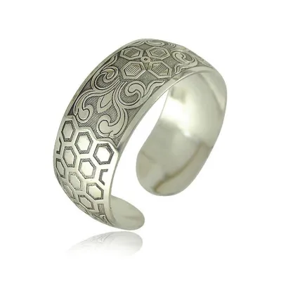 Women's Fashion Retro Carved Elephant Open Bangle Bracelet