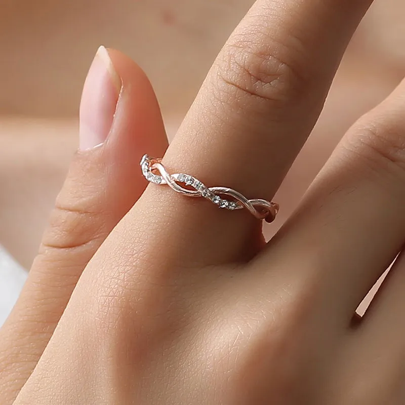 Women Fashion Simple Copper Diamond Twist Ring