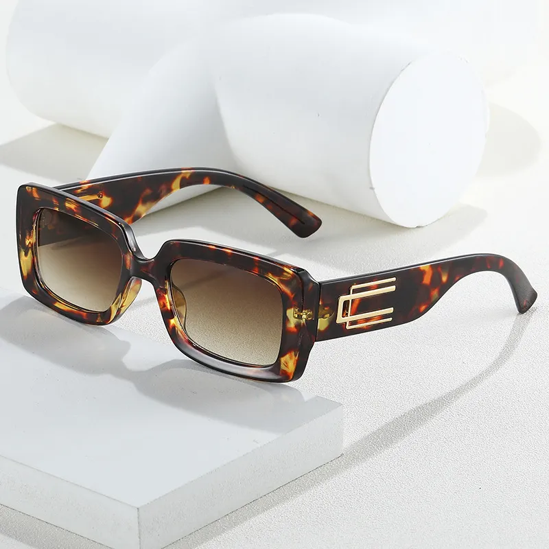 Unisex Fashion Square Frame Temple Inlaid Metal Graphic UV400 Sunglasses