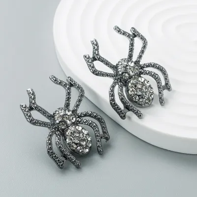Retro Gothic Diamond Spider Alloy Stud Earrings for Women