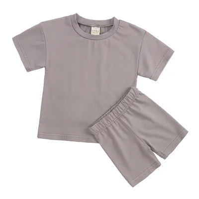 Women's Solid Color Crew Neck T-Shirt and Shorts Two-Piece Set - Casual Cotton Blend Summer Outfit