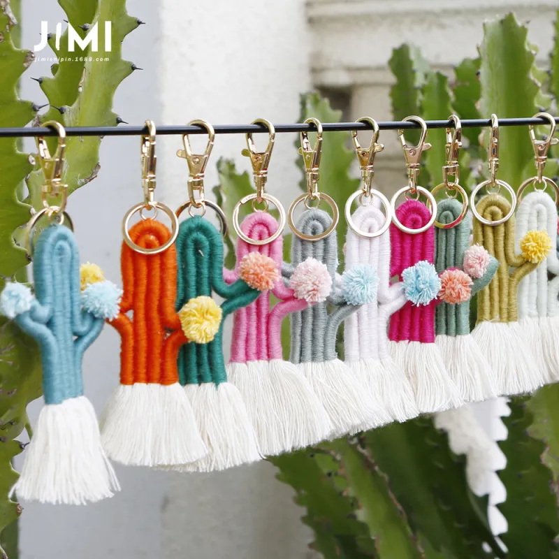 Hand-Woven Cactus Keychain Accessories Pendant Bohemian Plant Floral Tassel Bag Pendant Women