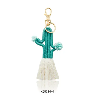 Hand-Woven Cactus Keychain Accessories Pendant Bohemian Plant Floral Tassel Bag Pendant Women