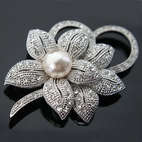 Women Fashion Crystal Pearl Bow Tie Brooch Alloy