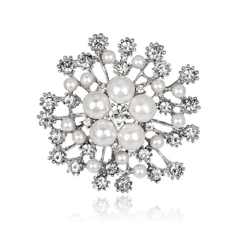 Wholesale Women Fashion Pearl Snowflake Flower Rhinestone Brooch
