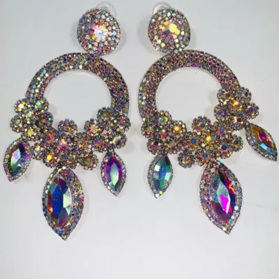 Wholesale Women Fashion Exaggerated Geometric Pendant Rhinestone Earrings