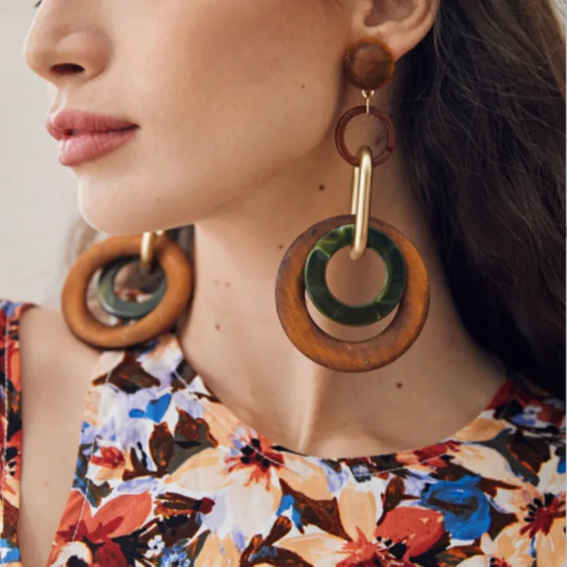 Wholesale Women Creative Retro Geometric Round Contrasting Large Circle Earrings