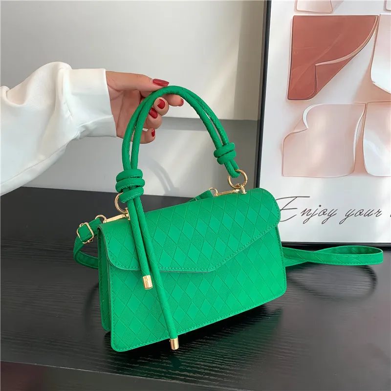 Women Fashion Retro Indentation Diamond Small Square Crossbody Bag