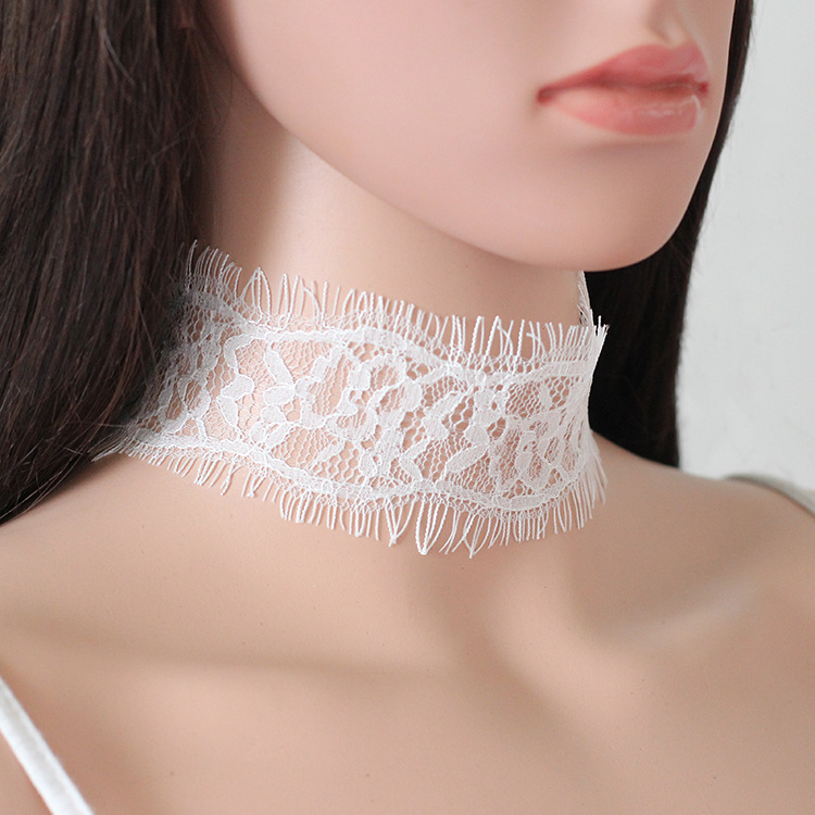 Thick hot sale lace choker