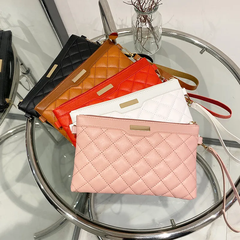 Women Fashion Diamond Embroidered Crossbody Bag