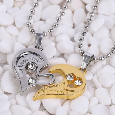 Wholesale Couple Fashion Heart-Shaped Pendant Alloy Necklaces
