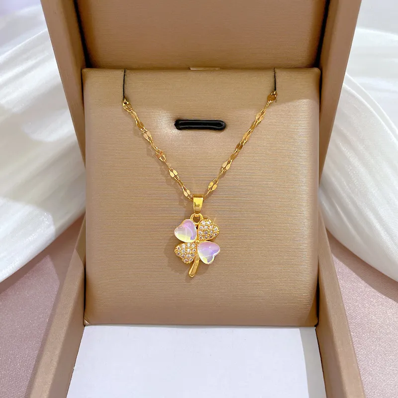 Wholesale Women Creative Colorful Rhinestone Clover Pendant Titanium Steel Necklace