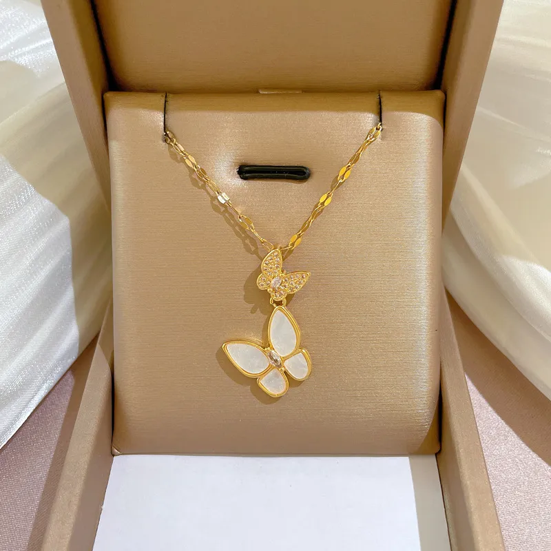 Wholesale Women Fashion Fritillaria Butterfly Pendant Titanium Steel Necklace