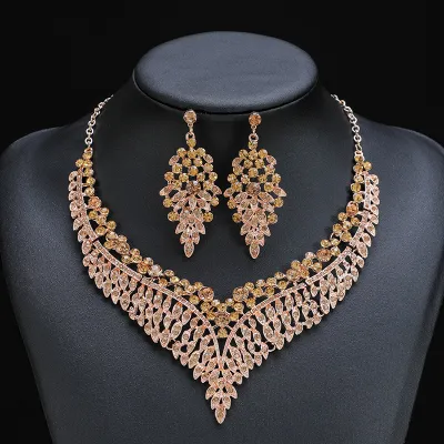 Wholesale Women Temperament Rhinestone Alloy Necklace Earrings Set Jewelry Set