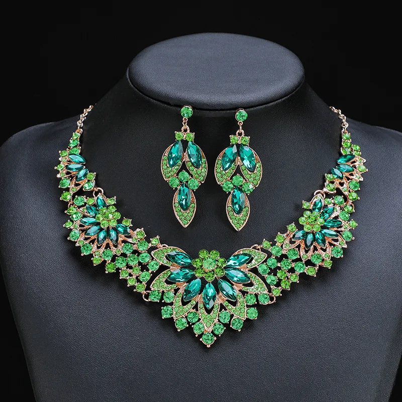 Wholesale Women Fashion 2Pcs/Set Leaf Floral Shape Crystal Necklace Earrings Set