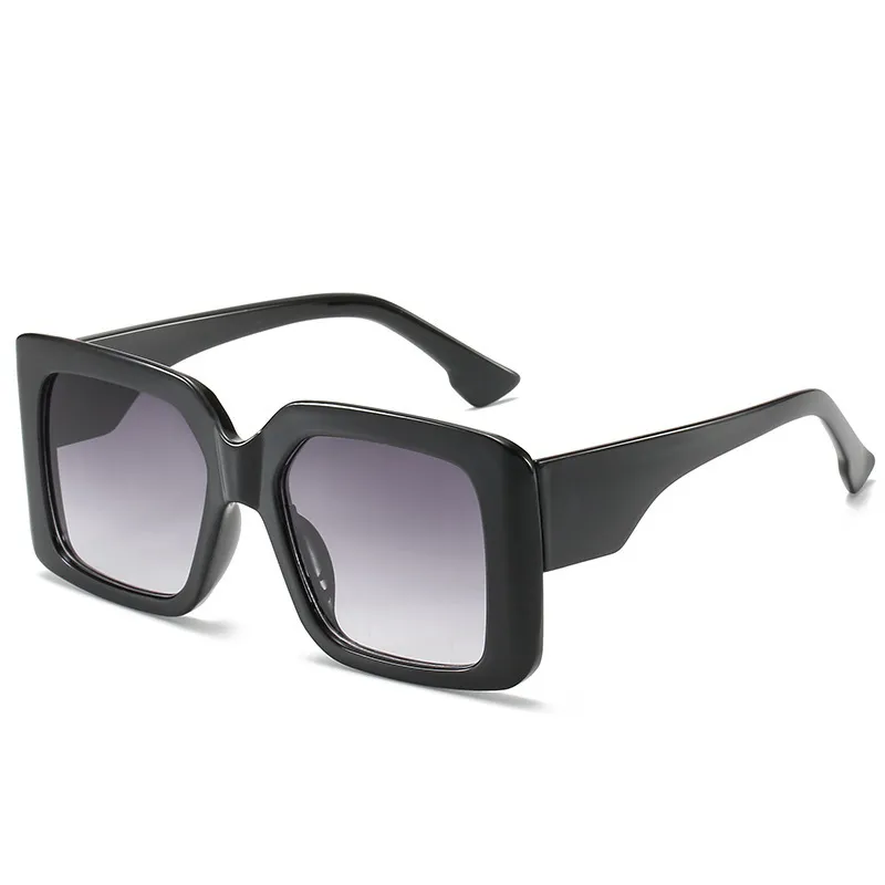 Simple Women Casual Large Plastic Frame Square Sunglasses Ac Lens