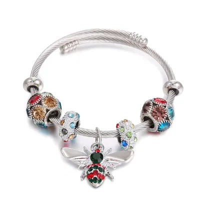 Women's Classic Colorful Beaded Bee Pendant Bracelet
