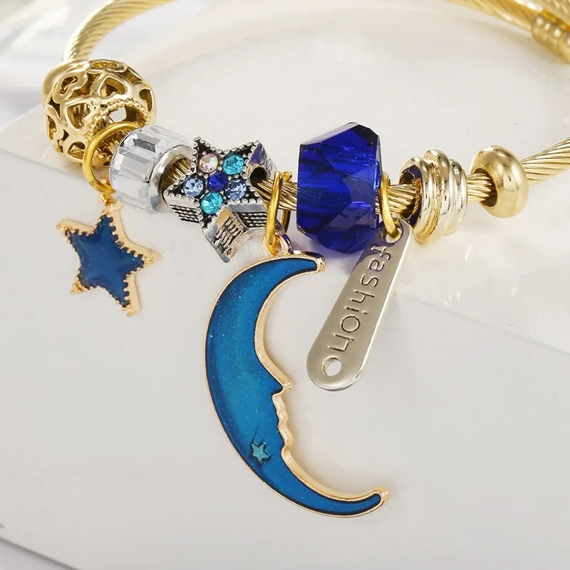 Women's Fashion Starry Universe Planet Moon Pendant Stainless Steel Bracelet