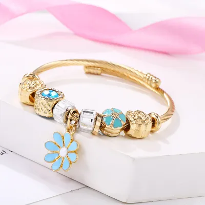 Women's Fresh Sunflower Floral Pendant Stainless Steel Bracelet