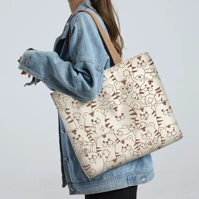 Women's Fashion Cute Anime Bear Canvas Large Capacity Tote Bag with Zipper