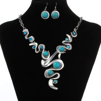 Women's Vintage Green Tibetan Silver Necklace and Earrings Set