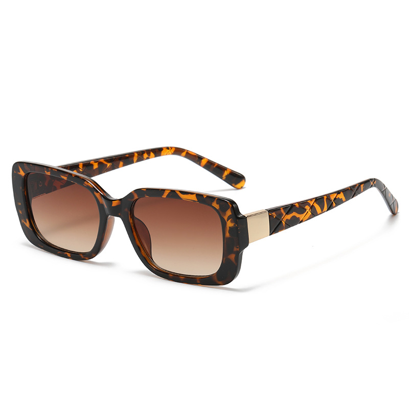 Wholesale Women Fashion Personality Sunshade Resin Sunglasses