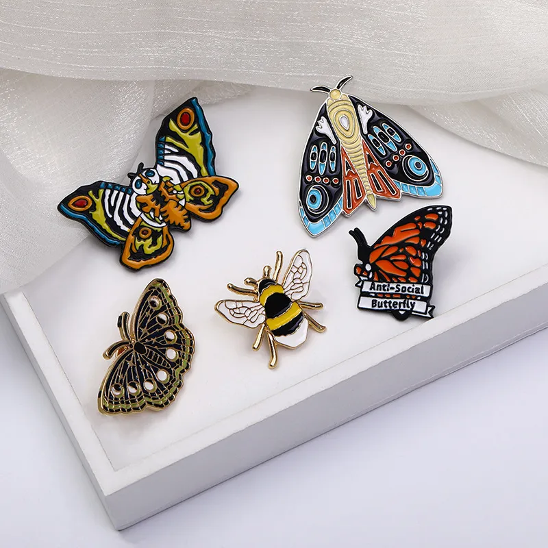 Creative Personality Butterfly Oil Drip Brooch Unisex Nature Alloy